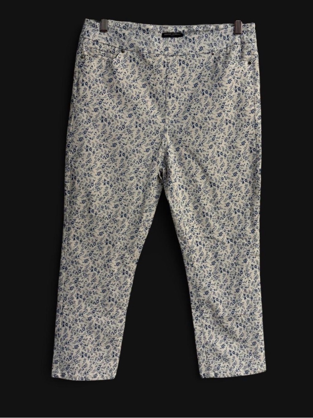 Mario Serrani Cream Capri Pants with Blue Floral Print